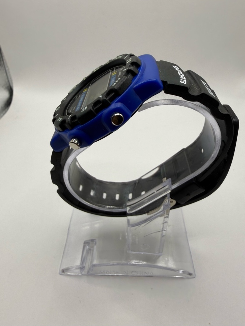 Lifelong Sports Style Digital Watch Alarm Chrono 1/100 Sec. Blue & Black - Picture 8 of 9